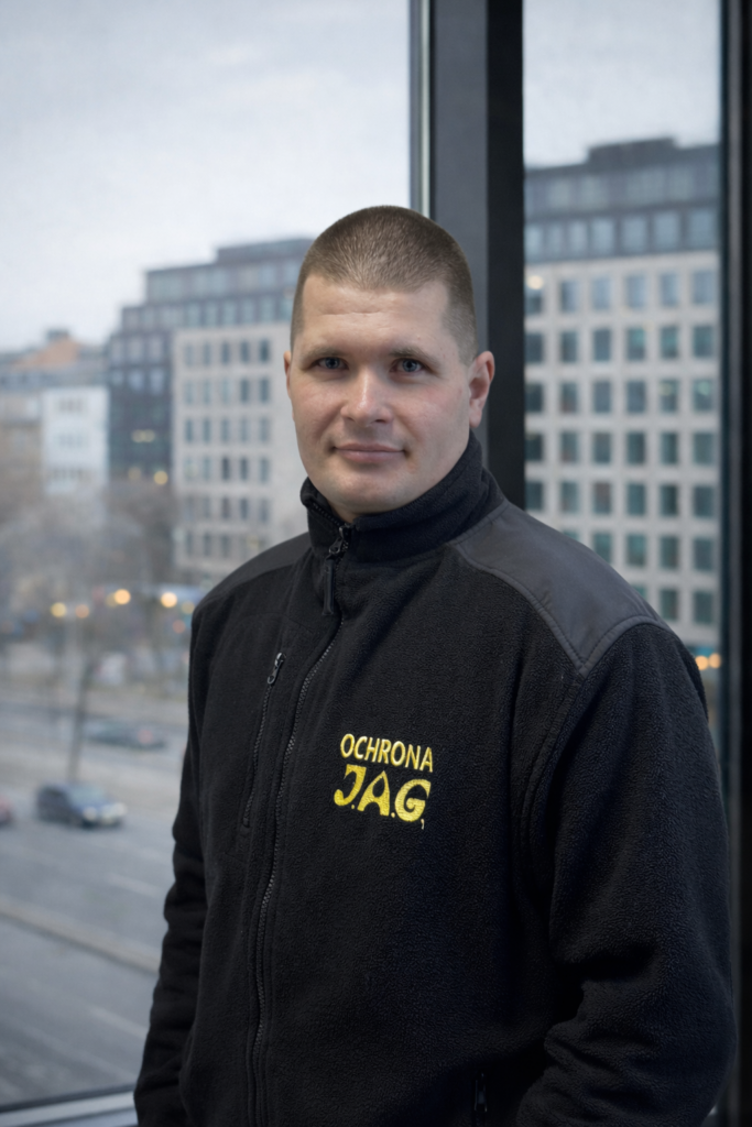 1E37A89C-740F-47FC-B925-FEC9DE47E09A